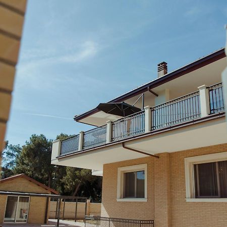 Aurum Suites Пескара Екстериор снимка