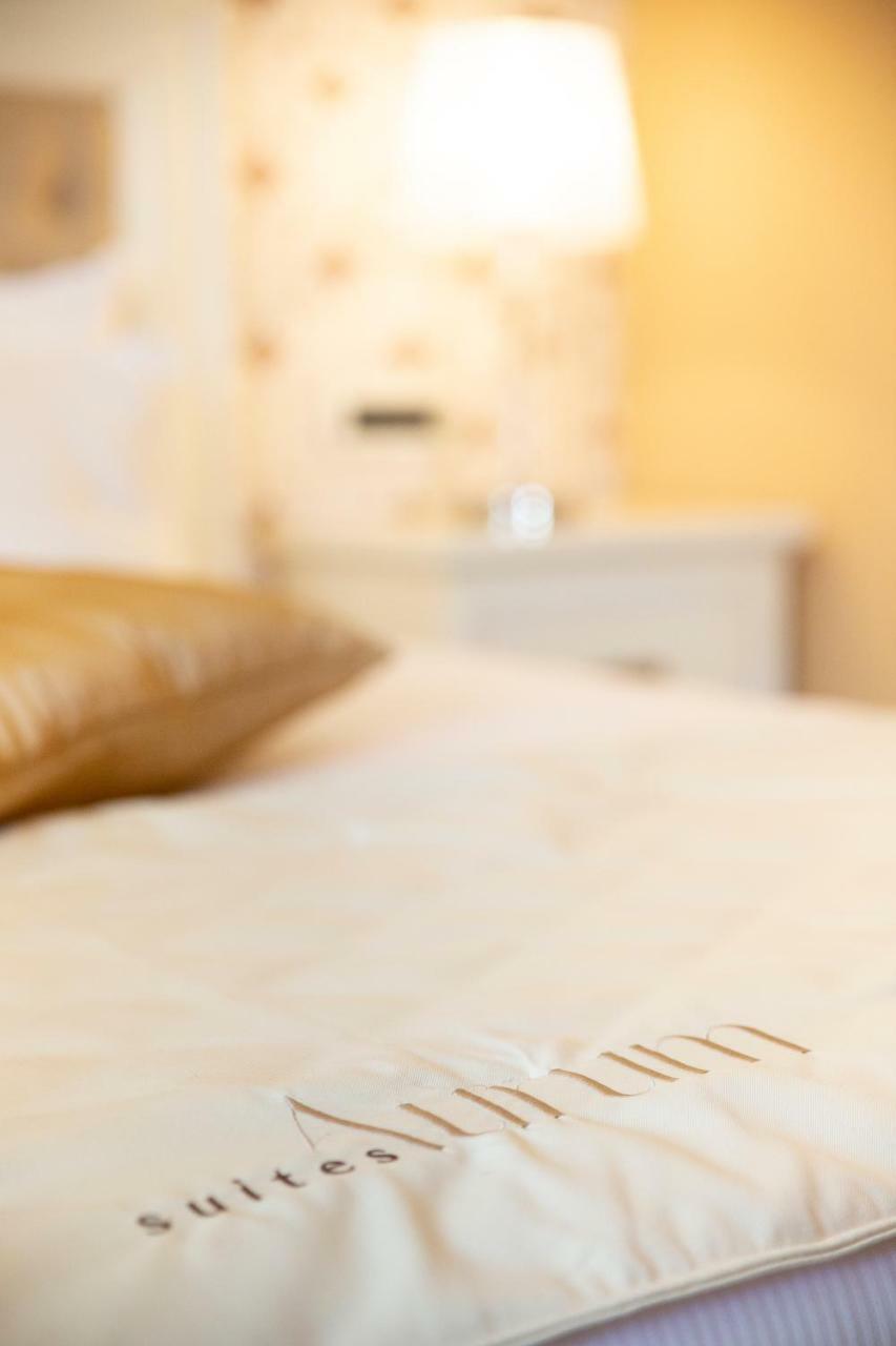 Aurum Suites Пескара Екстериор снимка